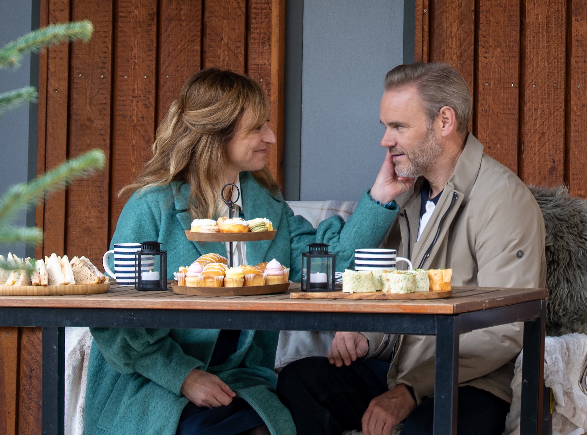 Laurel is touched by Ray's gesture (Credit: ITV)