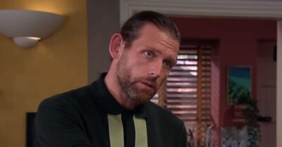 Kev looks scary in Emmerdale (Credit: ITV)