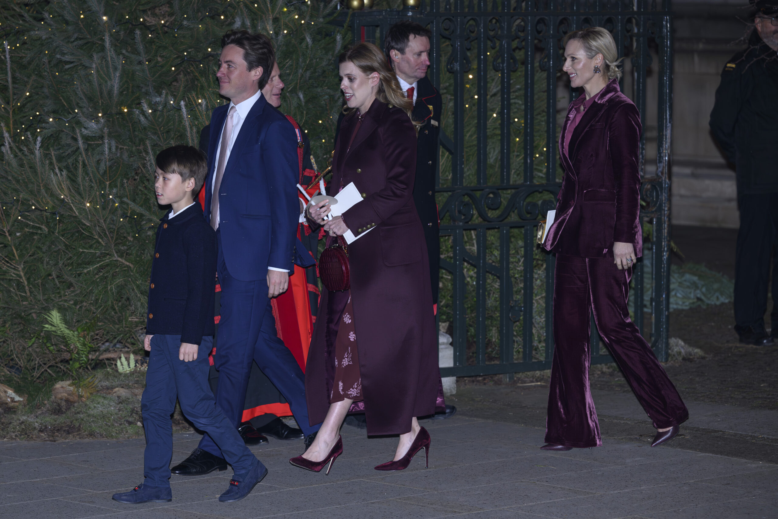 Princess Beatrice at Kate's Christmas carol service
