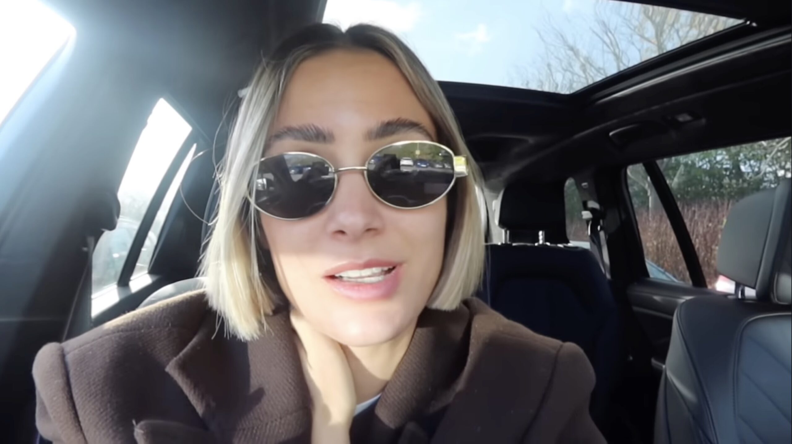 Frankie Bridge talking