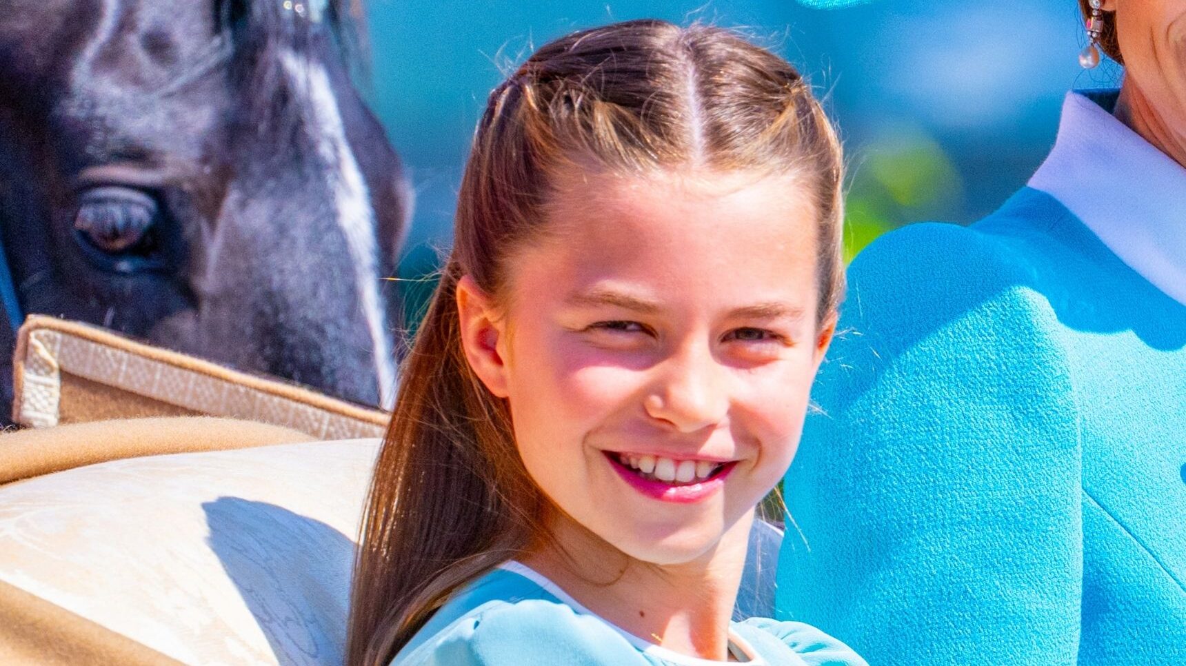 Princess Charlotte in carriage with Kate