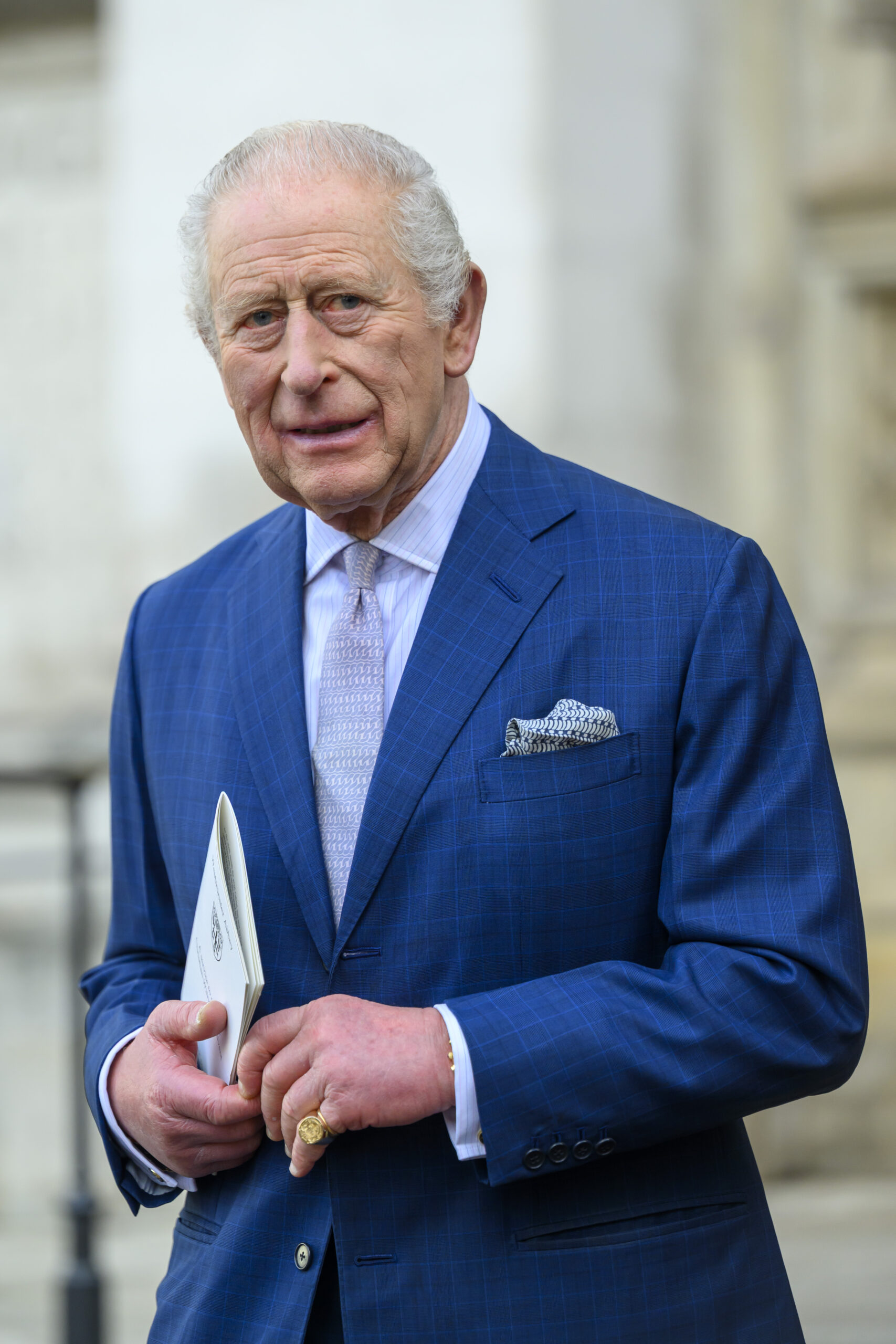 King Charles attends Advent Service