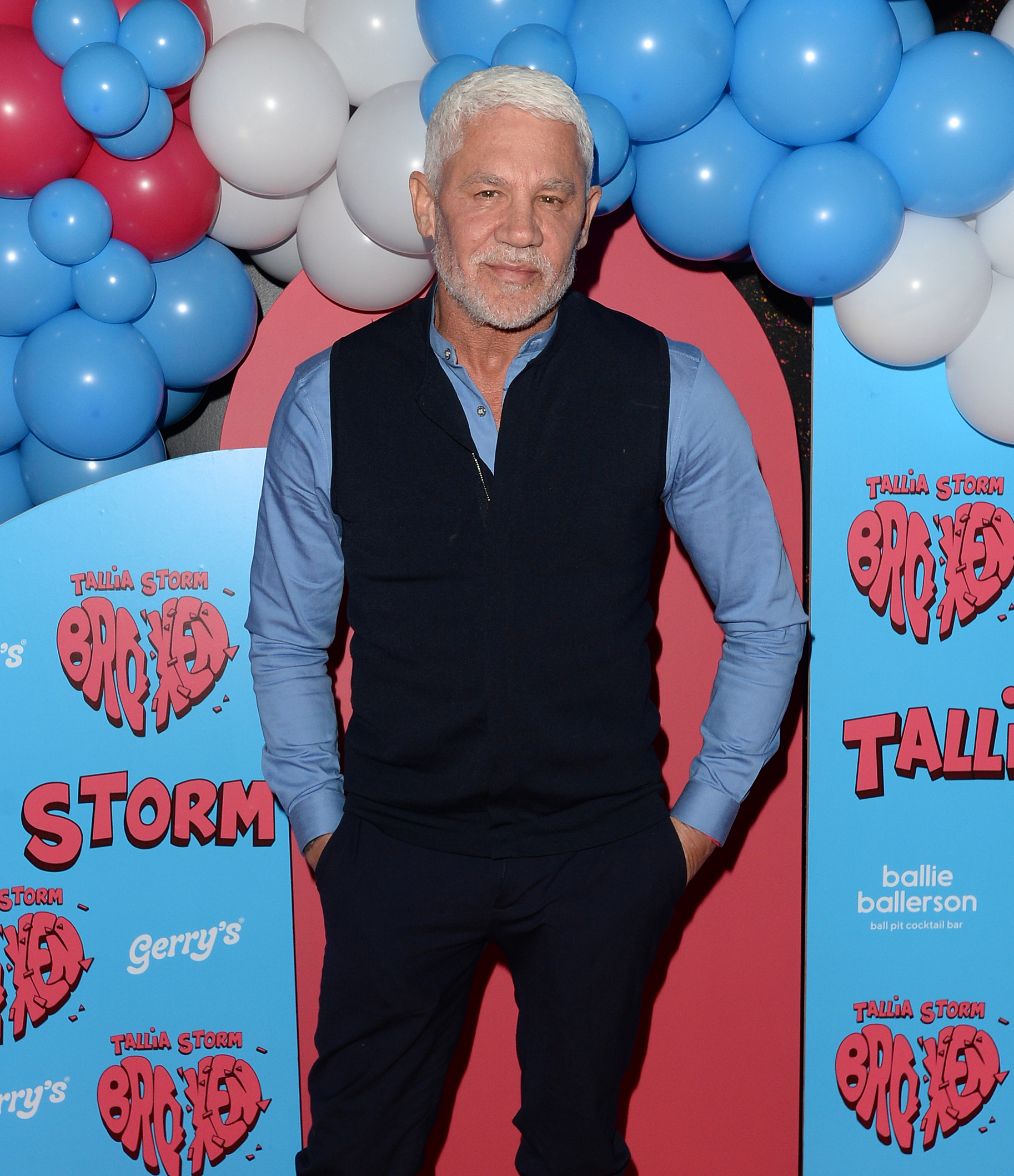 Wayne Lineker looking in front