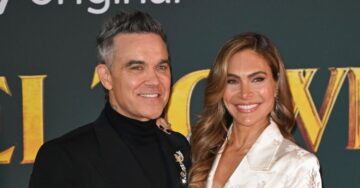 Robbie Williams in shirtless ‘thirst trap’ as fans declare wife Ayda a ‘very lucky lady’