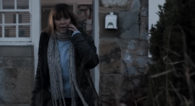 Rhona made a mystery phone call (Credit: ITV)