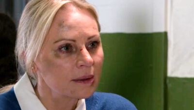 Coronation Street's Lisa upset