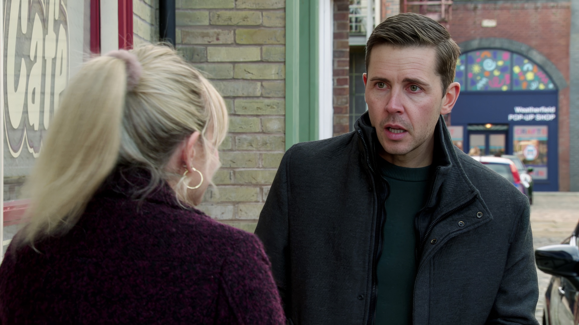 Todd talking to Sarah outside in Coronation Street
