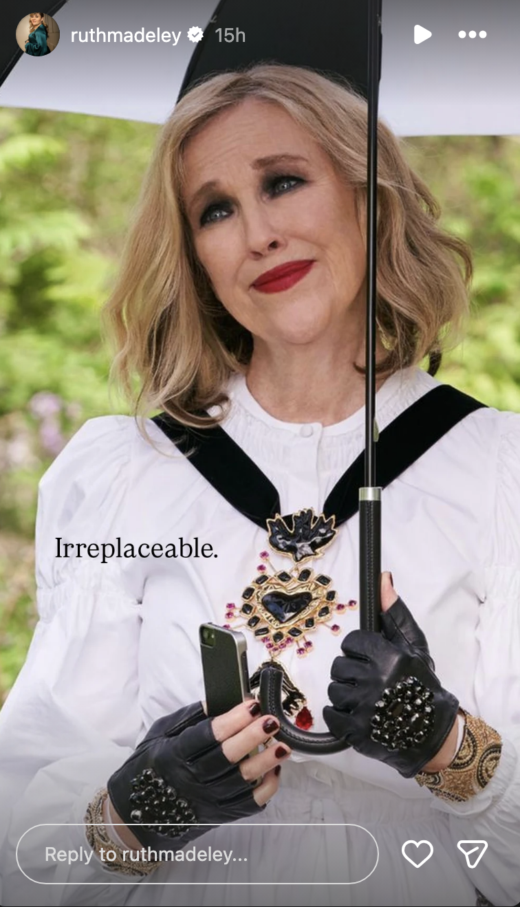 Catherine O'Hara smiling