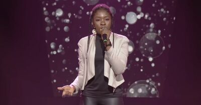 Ifunanya Nwangene singing on The Voice