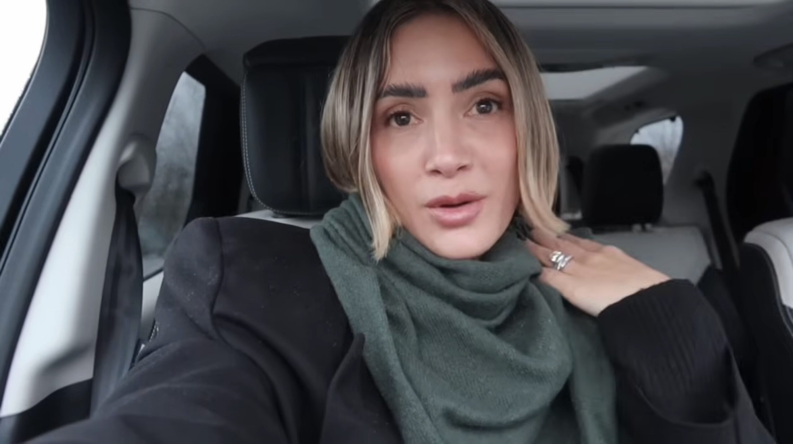 Frankie Bridge in her car