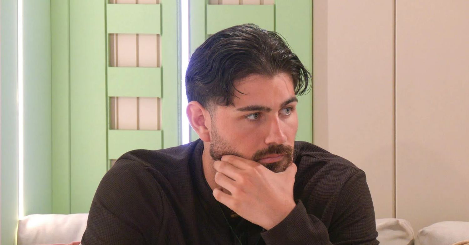 Scott from Love Island