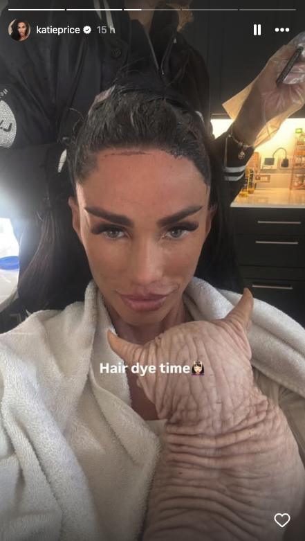 Katie with her cat having her hair dyed