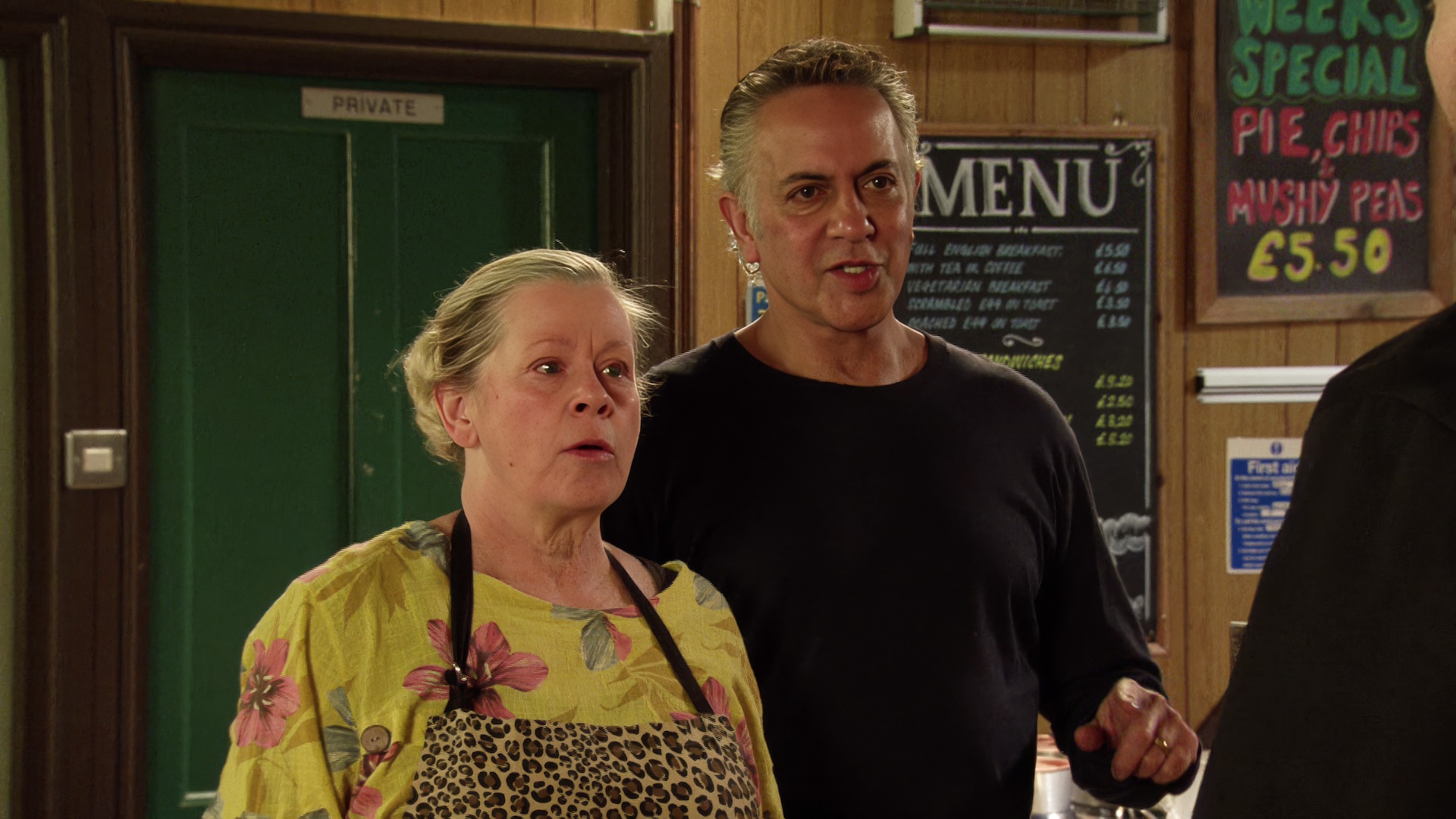 Bernie and Dev angry in Coronation Street
