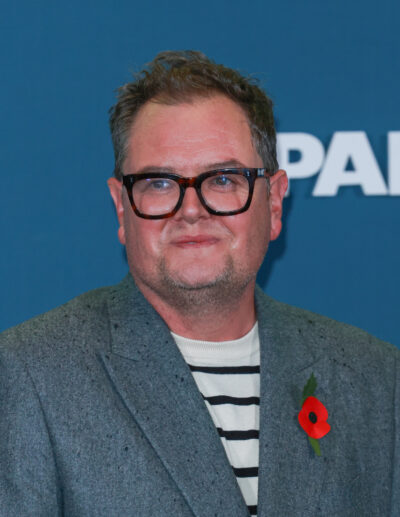 Alan Carr smiling
