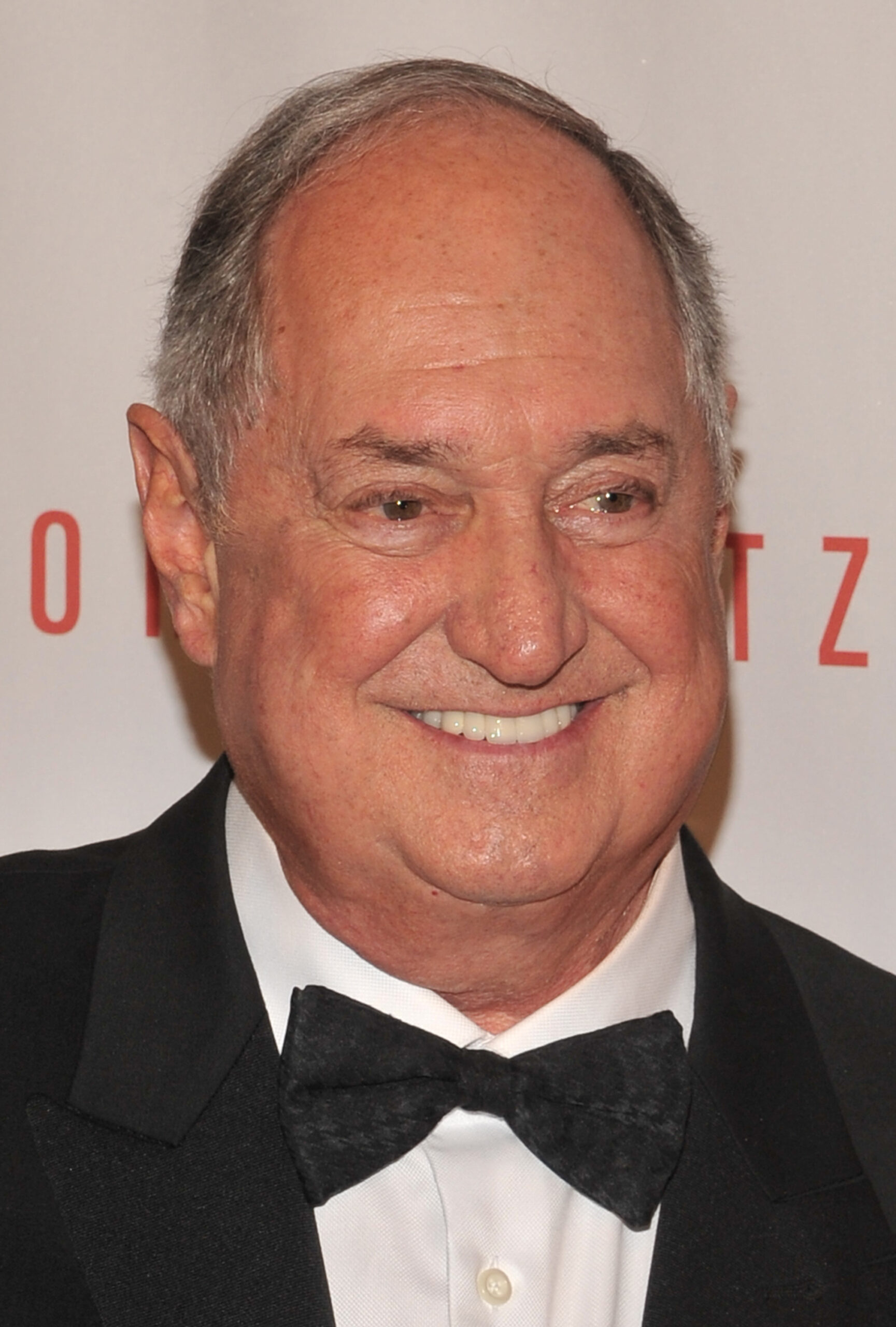 Neil Sedaka smiling