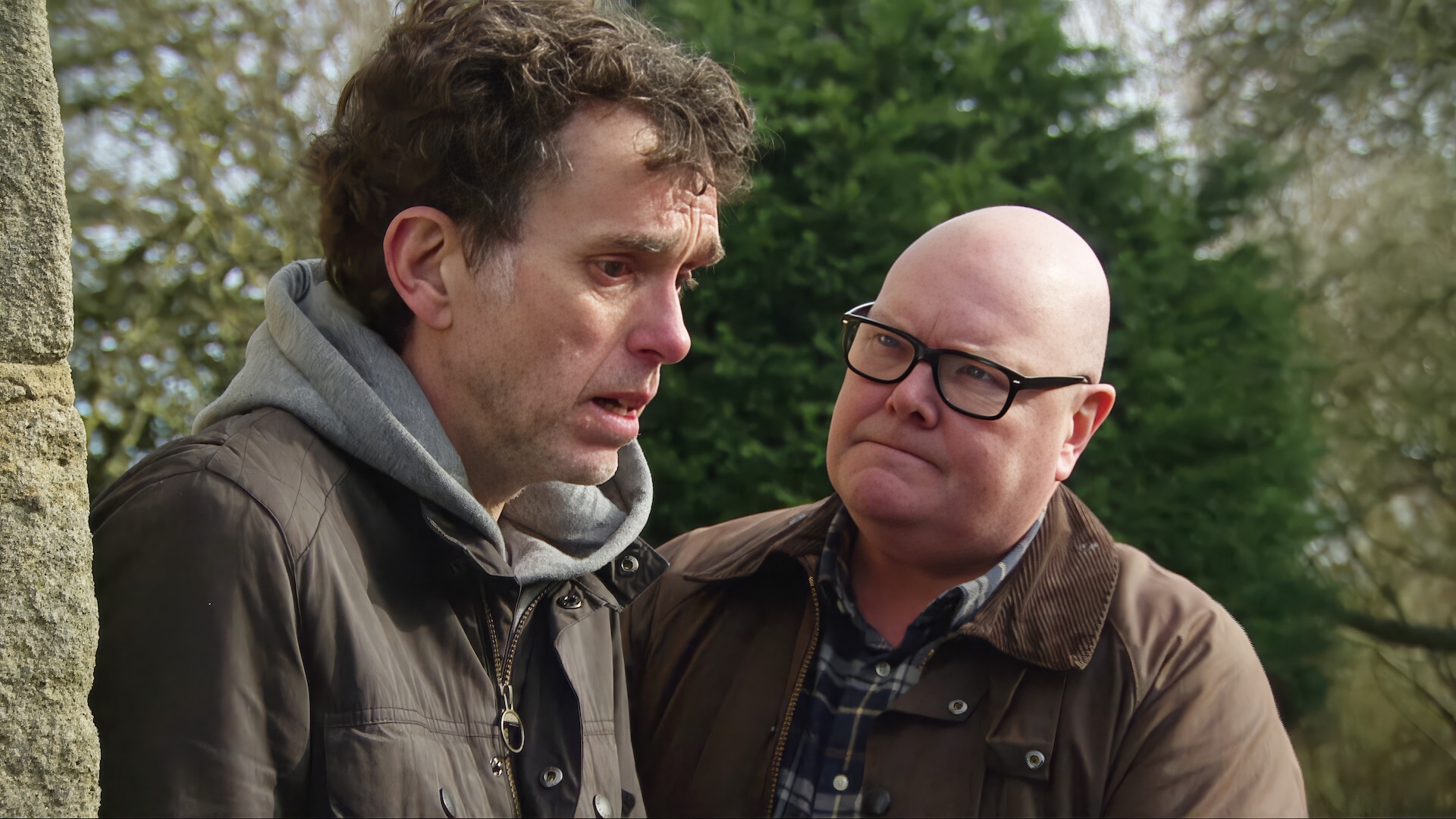 Paddy tries to console fearful Marlon