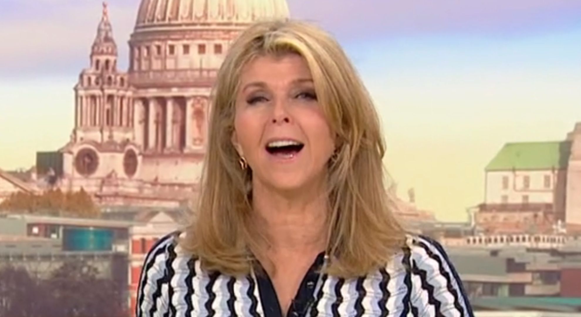 ‘She just got engaged!’ Kate Garraway halts GMB as colleague announces wedding news