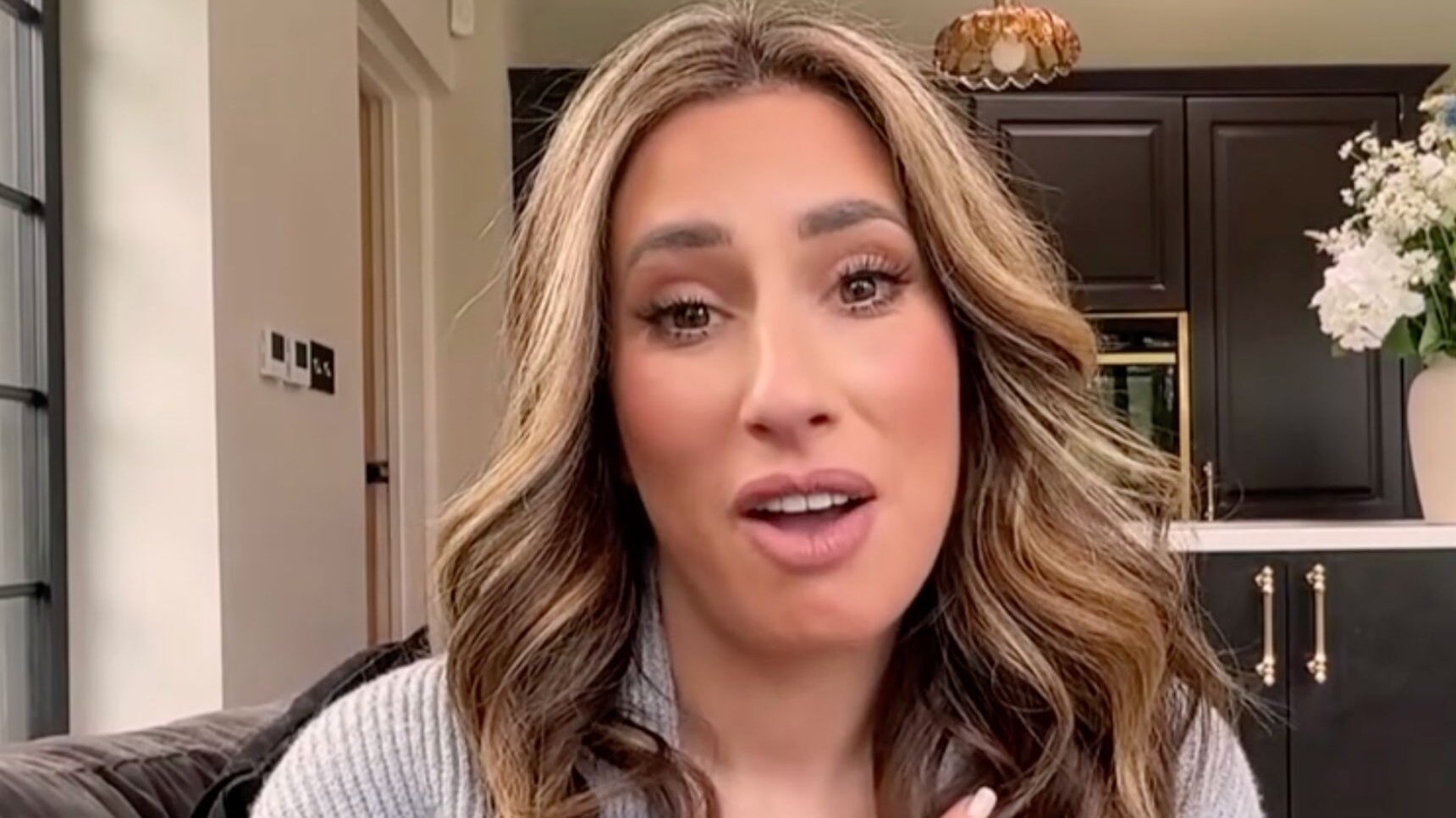 Stacey Solomon video link