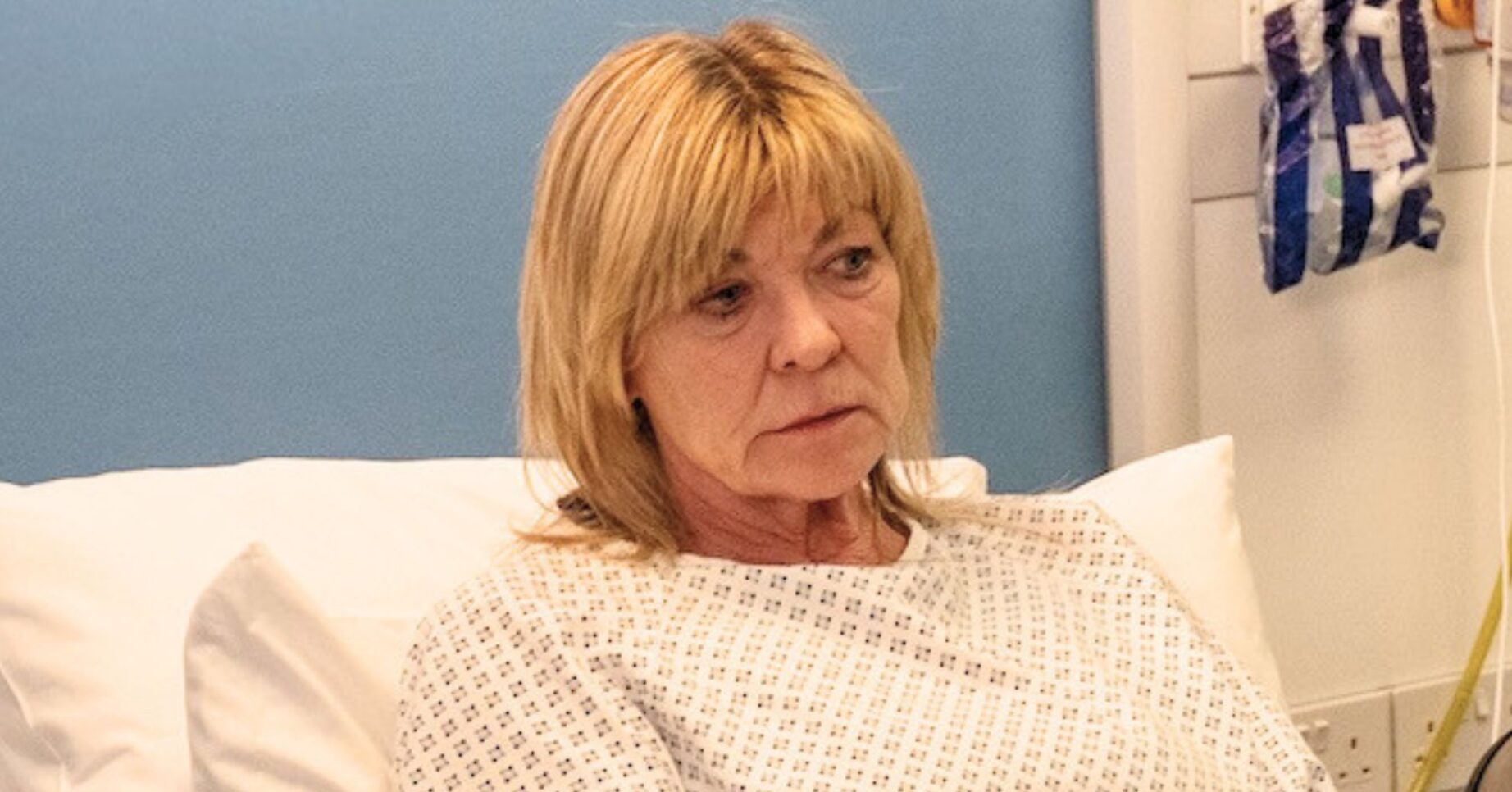 Kim in hospital in Emmerdale (Credit: ITV)