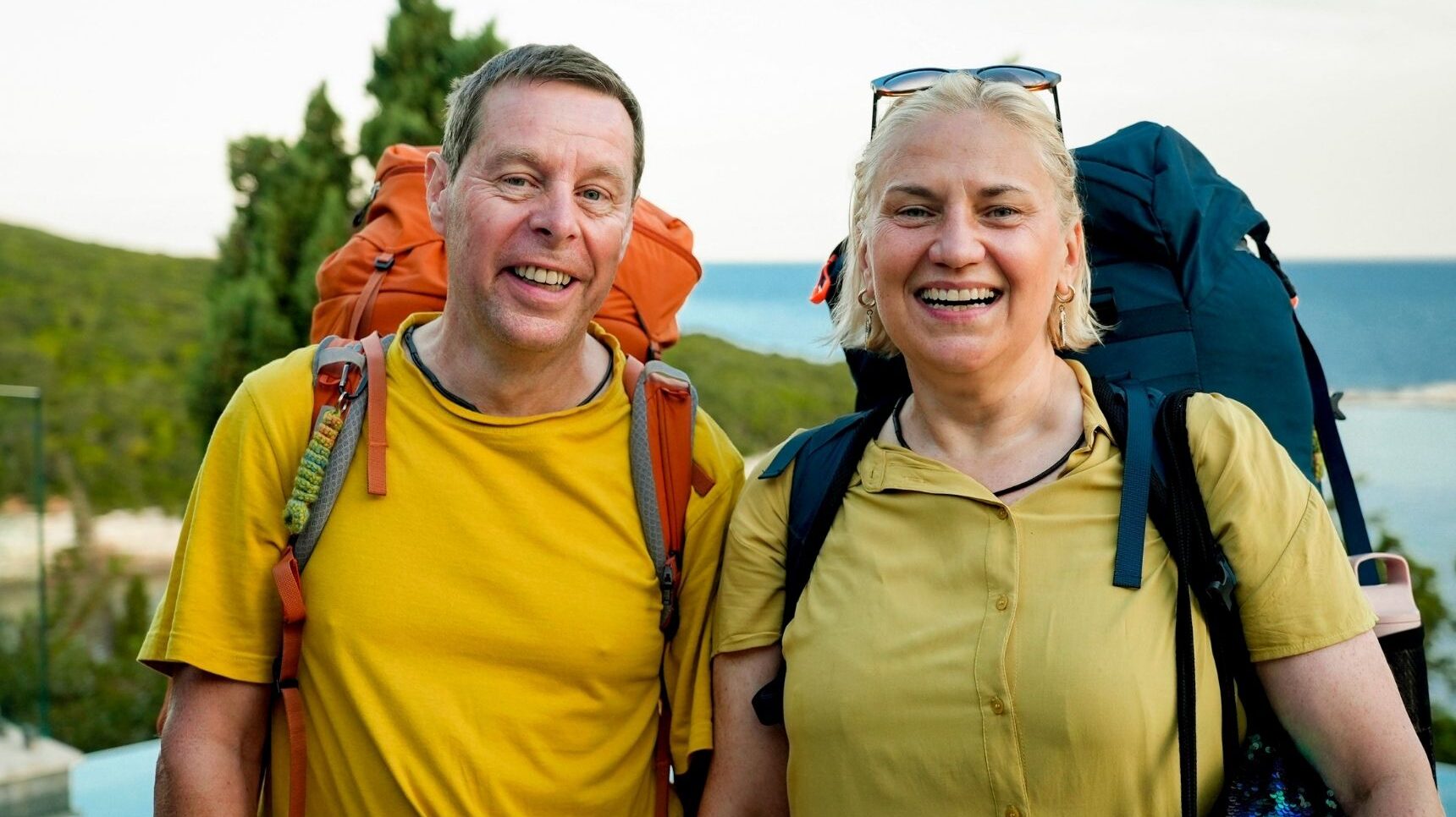 race across the world 2026 teams