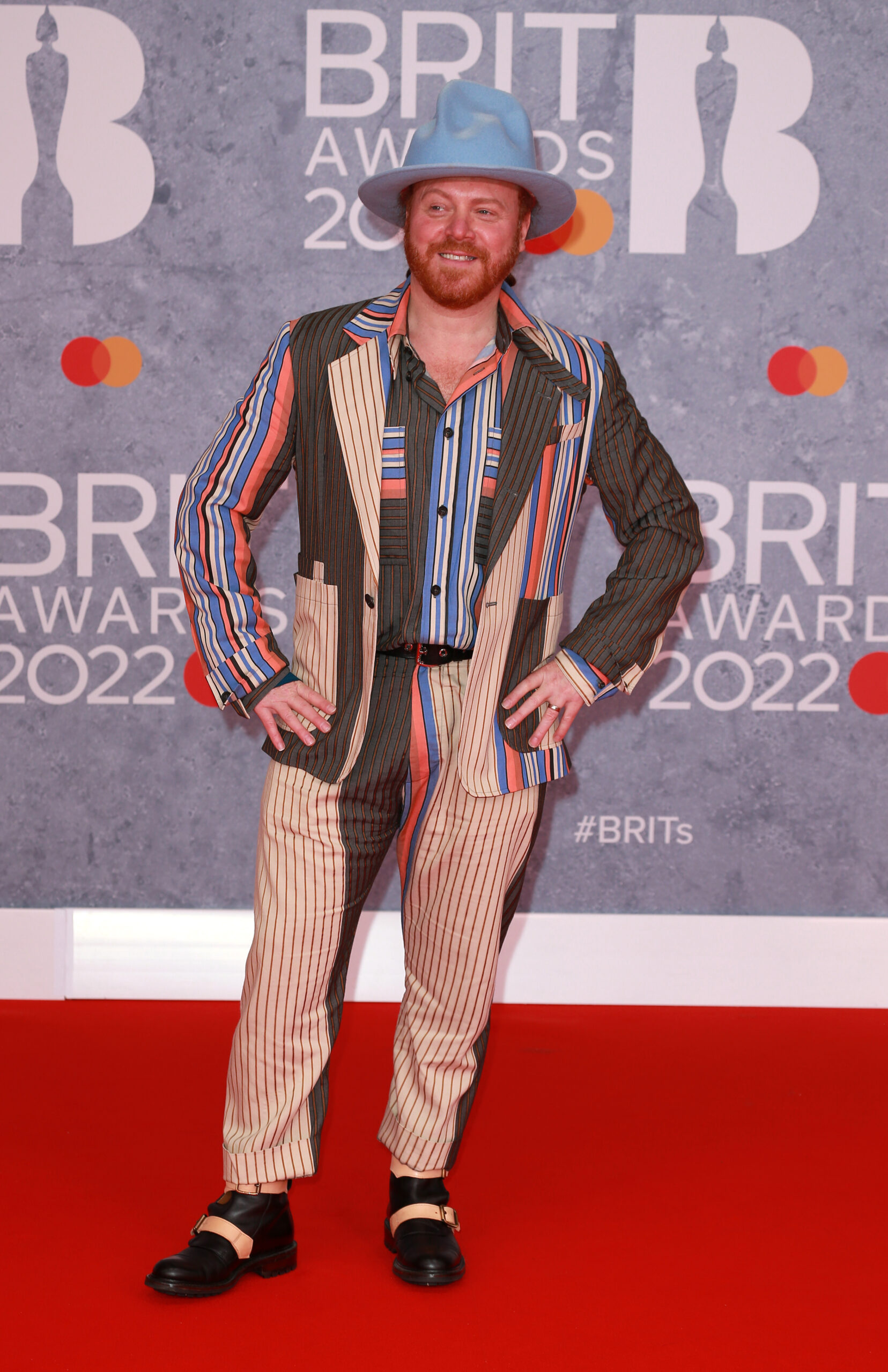Leigh Francis posing