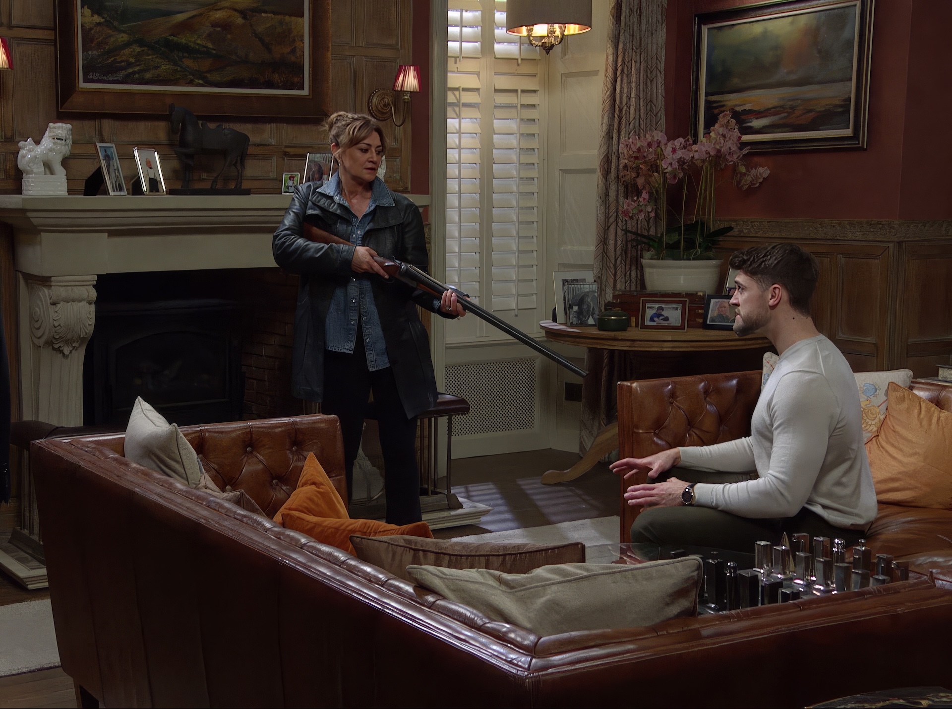 Moira holds a shotgun at Joe in Emmerdale spoilers