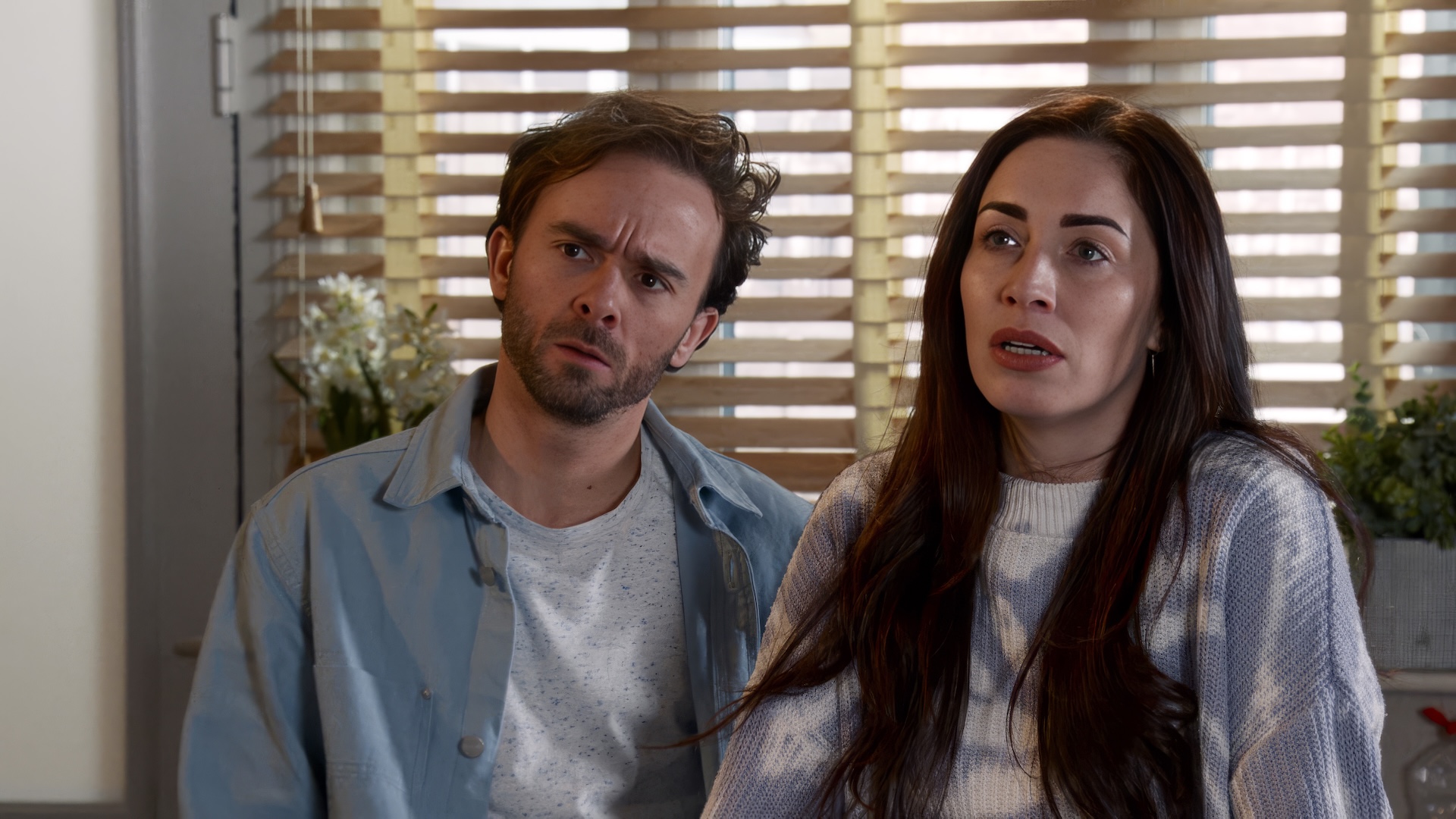 David and Shona concerned in Coronation Street