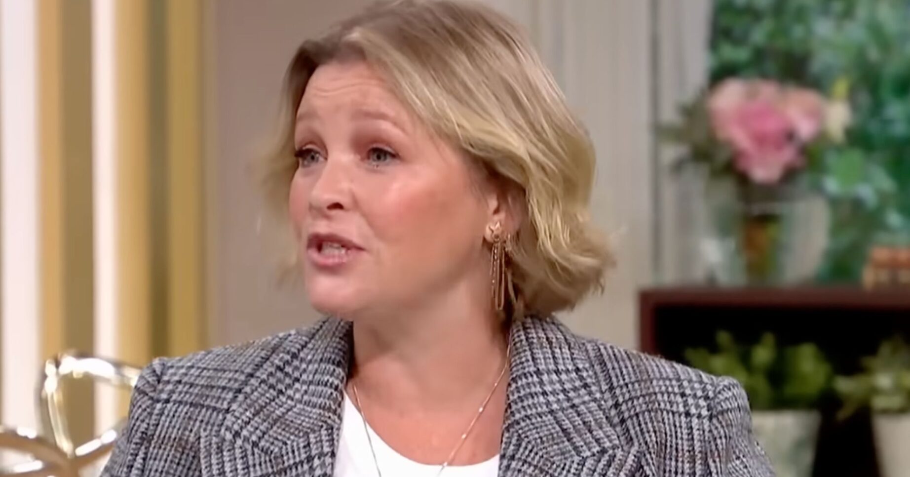 Joanna Page on This Morning sofa