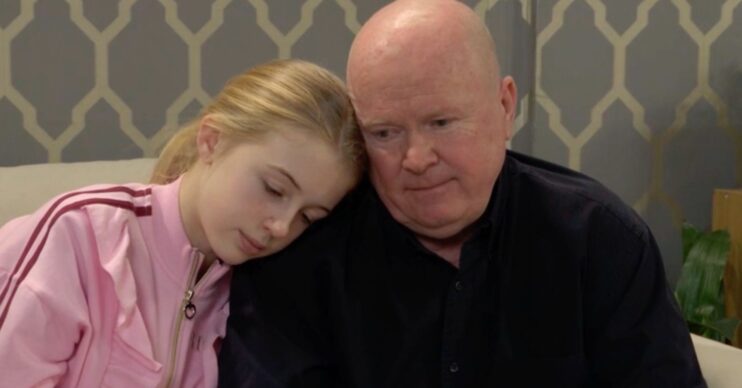 Lexi and Phil deep in conversation