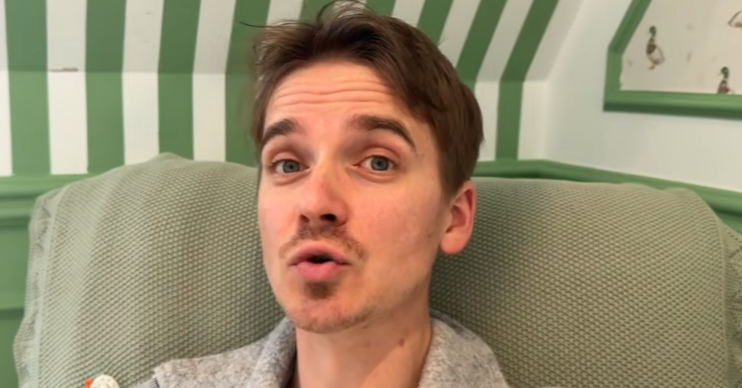 Joe Sugg vlogging