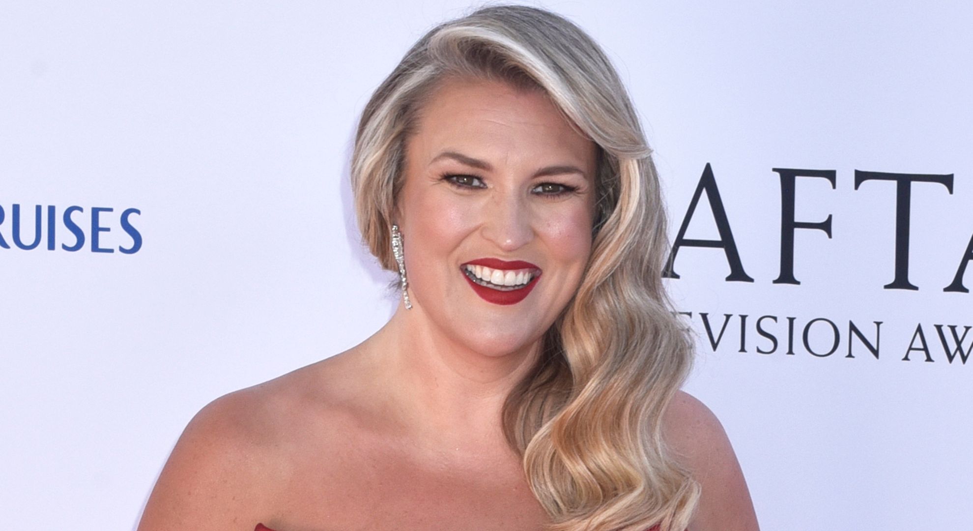 ‘Sensational’ Sara Davies shows off drastic weight loss in sheer dress: ‘Red hot!’