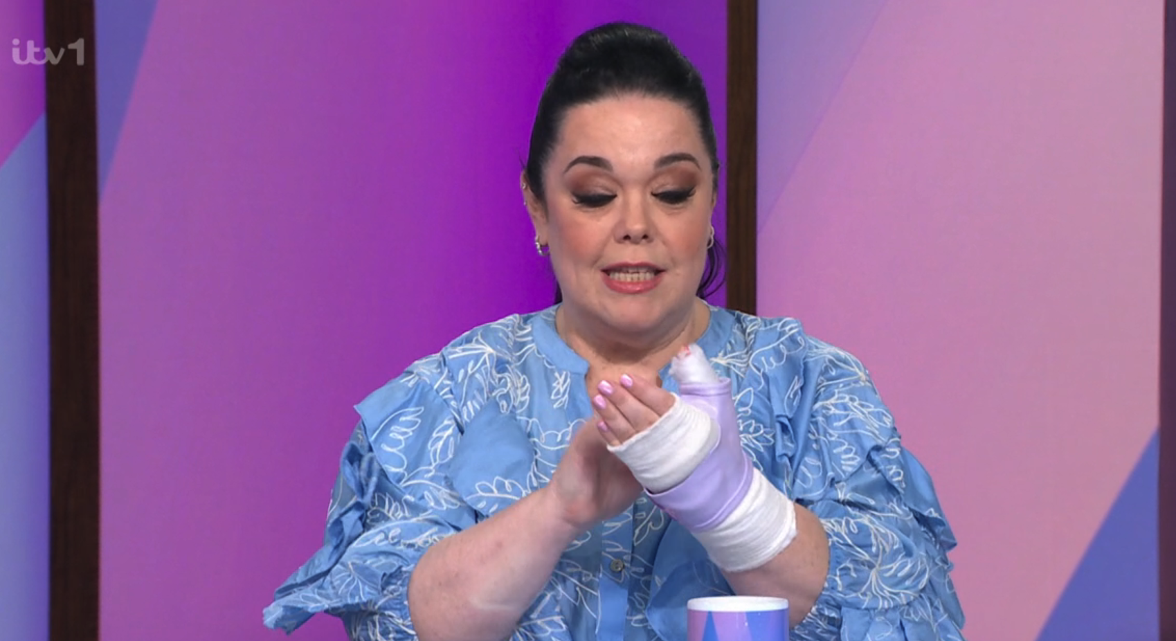 Lisa Riley with her arm in plaster on Loose Women