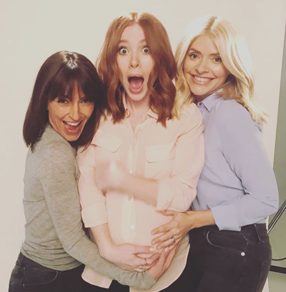 Instagram @HollyWilloughby