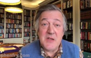 www.stephenfry.com