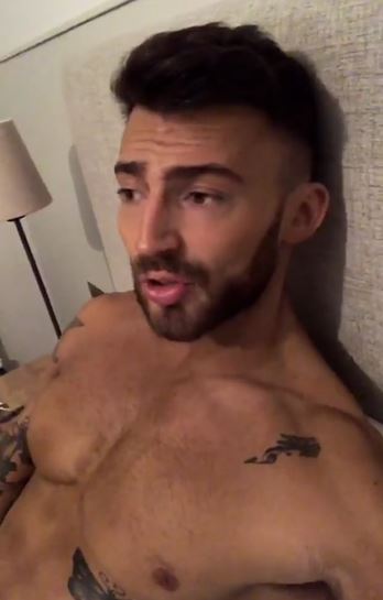 Instagram @jakequickenden14