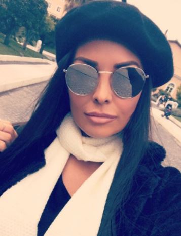 Instagram @jesswright77