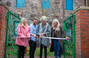 Some of the Corrie cast officially opened the new set in 2018 (Credit: ITV)