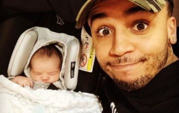 Instagram @astonmerrygold