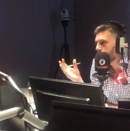 Twitter @iainlee