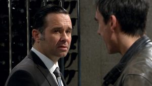 Cain and Graham talk in Emmerdale 
