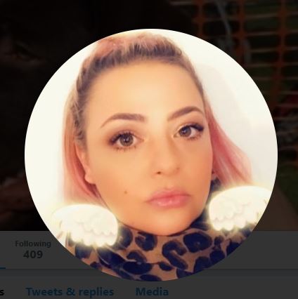 Twitter @LisaAMakeup