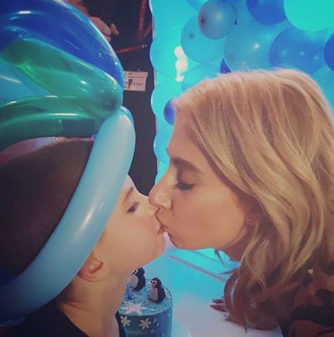 Instagram @staceysolomon