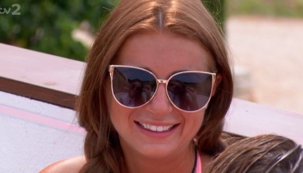 Dani Dyer on Love Island