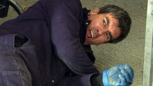 Simon McManus threatens Cain Dingle in Emmerdale