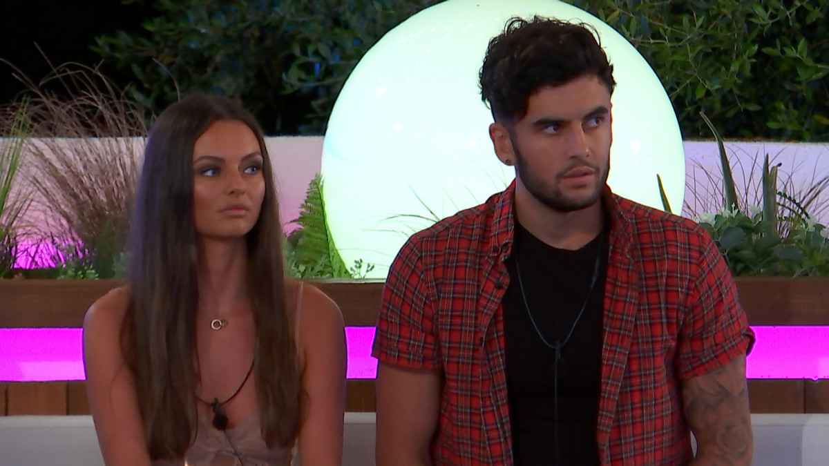 Love Island Series 4: Episode 2: Adam chooses his girl