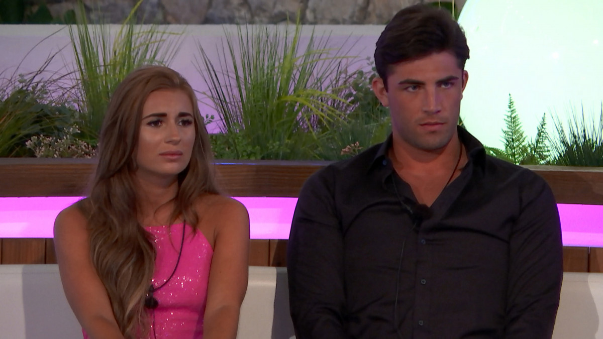 Love Island Series 4: Episode 2: Adam chooses his girl