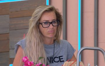 Love Island's Laura is unhappy with Georgia