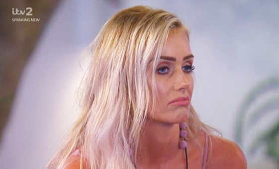 Laura Love Island