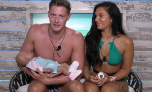 Dr Alex and Alexandra Love Island (Credit: ITV2)