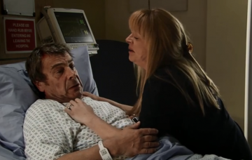 Coronation Street fans terrified that Johnny Connor has died